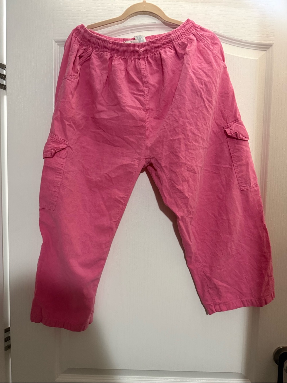 Girls' Pink Cargo Capri Pants with Elastic Waist
